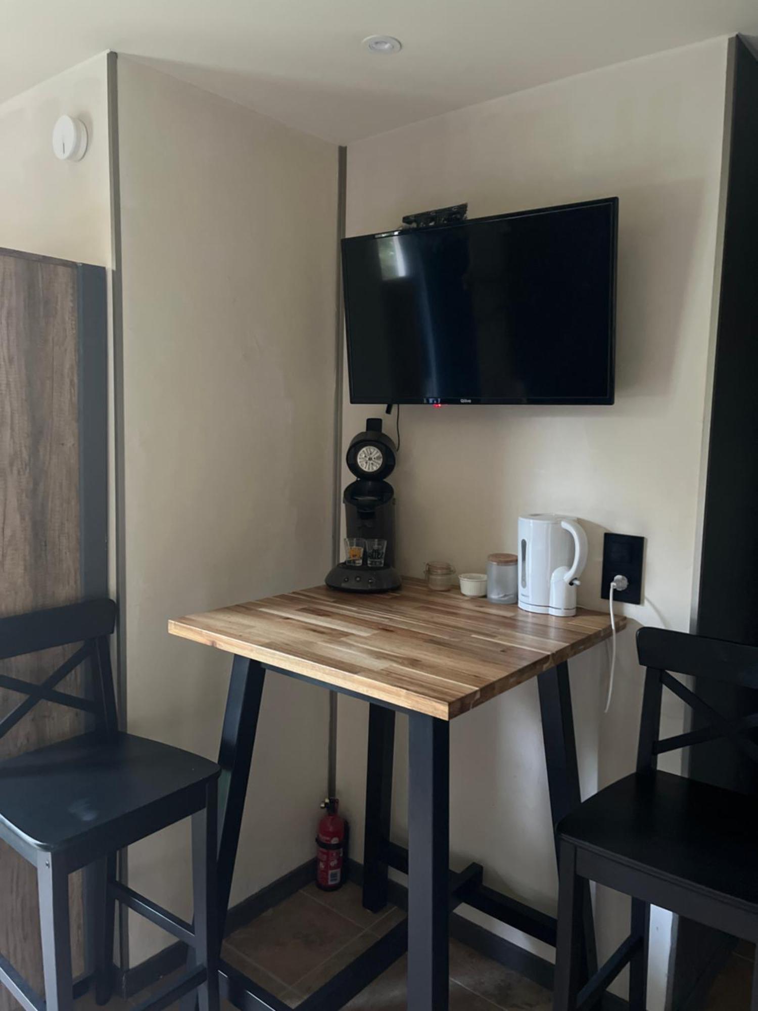 Reves De Vie Studio Morgiou Avec Terrasse Et Parking Prive Каси Экстерьер фото